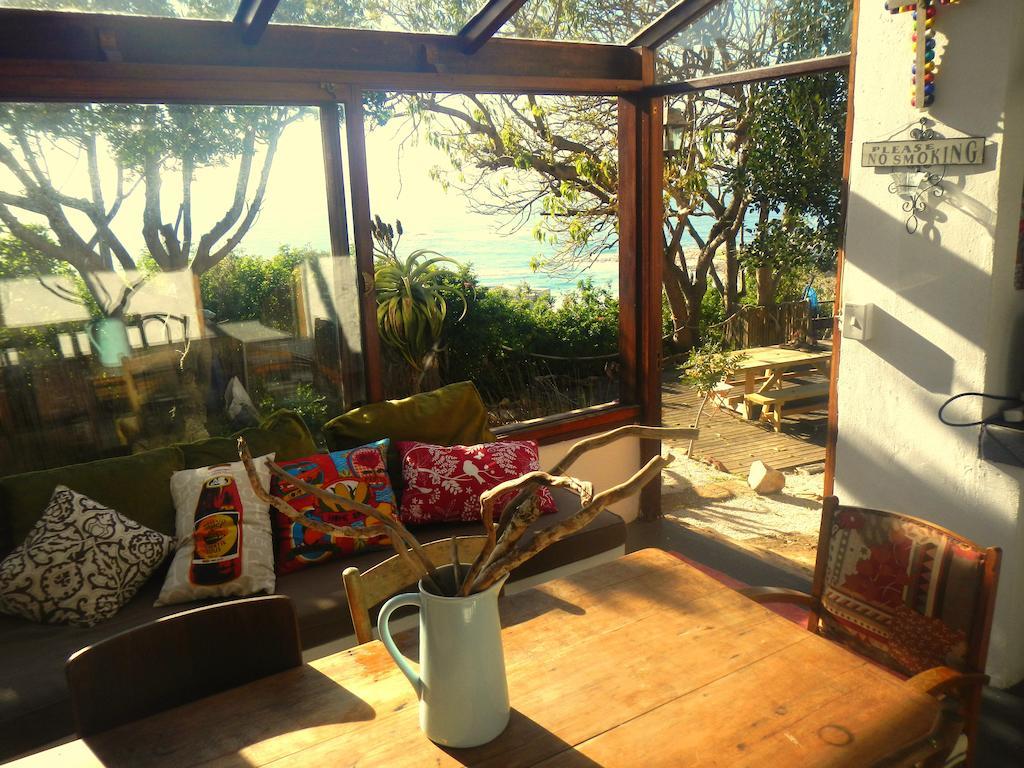 Stone Cottage Self-Catering Apartments Plettenberg Bay Chambre photo